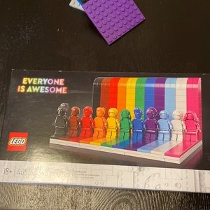 Lego Everything is Awesome building set.